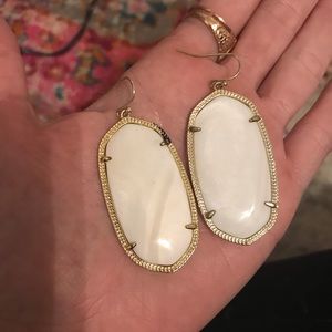 Kendra Scott Danielle earrings